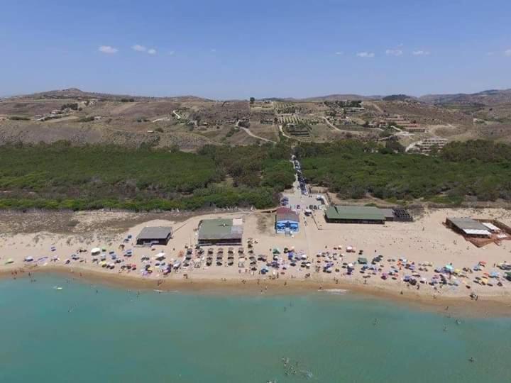 La Dama Bianca Bovo Marina Hotel Montallegro Luaran gambar