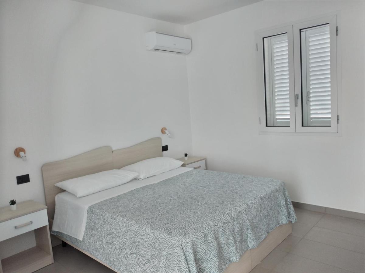 La Dama Bianca Bovo Marina Hotel Montallegro Luaran gambar